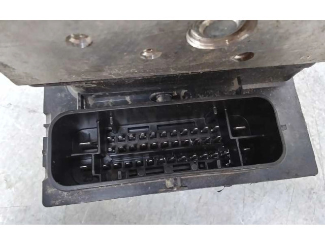 Jednotka ABS 3R0614517, 3R0907379005   Seat Exeo (3R) 2013
