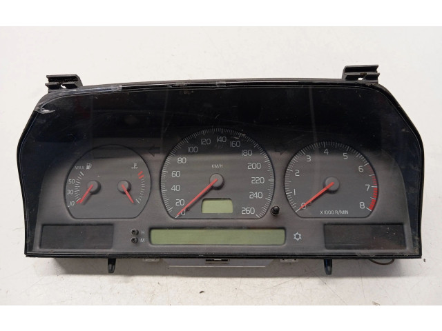 Přístrojová deska  Volvo S70  V70  V70 XC 1999 9472519, 9451530  