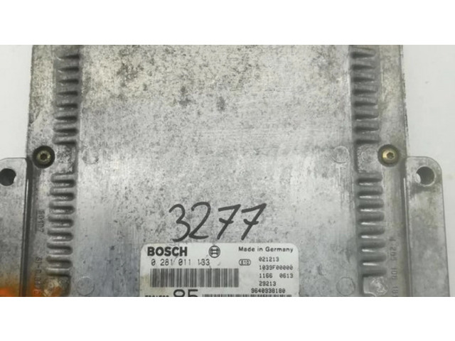 Блок управления двигателя 0281011133, 9647474680   Opel Astra H