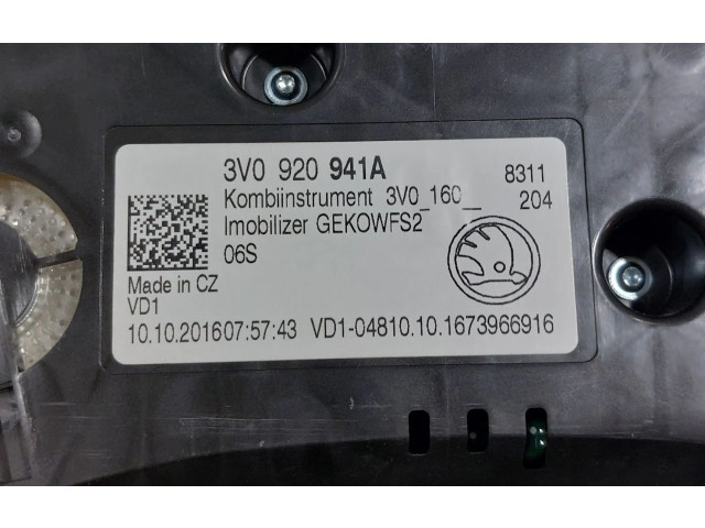 Přístrojová deska  Skoda Superb B8 (3V) 2017 3V0920941A, 3V0920941A  