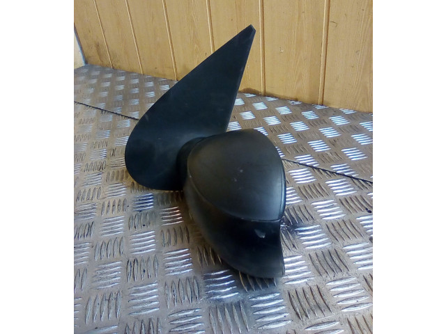 Zpětné zrcátko  levé Peugeot 206 2002  CP6465000  