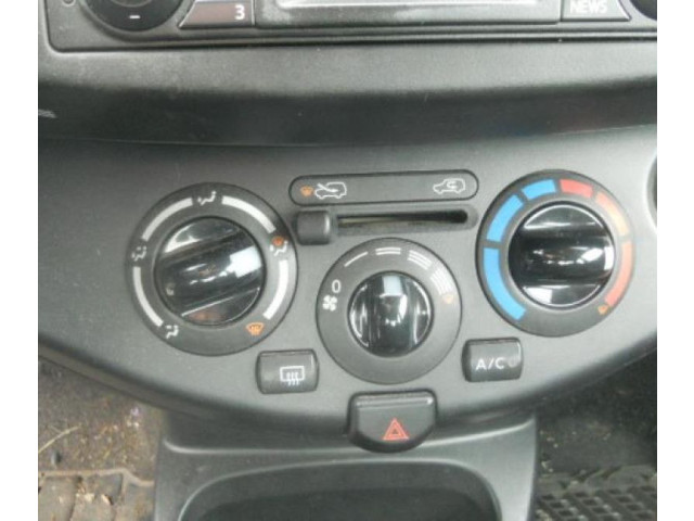 Zpětné zrcátko  Nissan Micra 2010  96302BG00A  