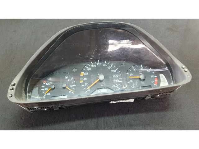 Přístrojová deska  Mercedes-Benz E W210 2000 A2105404947, 88311256  