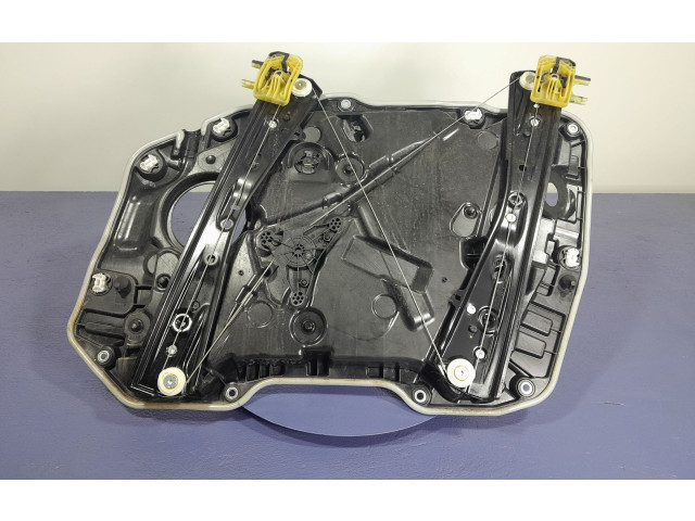 Vstřikovací lišta 7432231, 7432231   BMW M3 F80     
