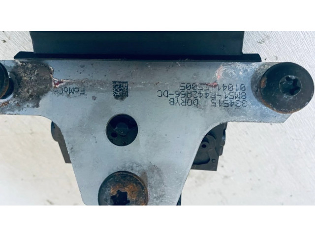 замок багажника 8M51R442A56DC    Ford Focus ST 2015-2018 года