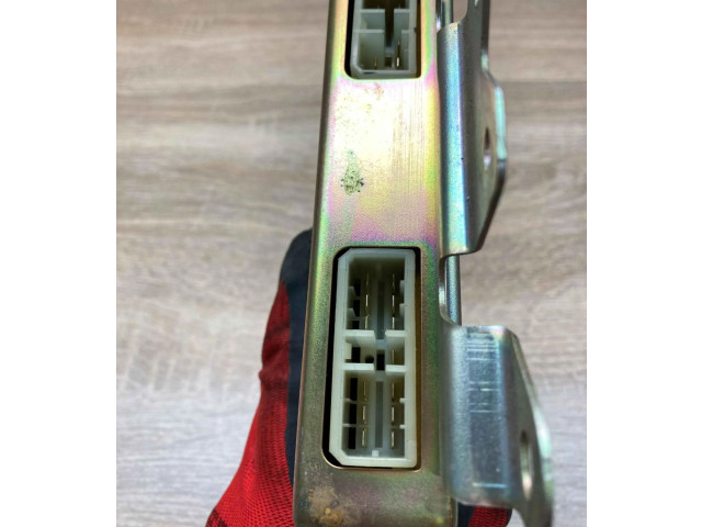Блок управления двигателем ECU MD145275, E2T56072   Mitsubishi Colt