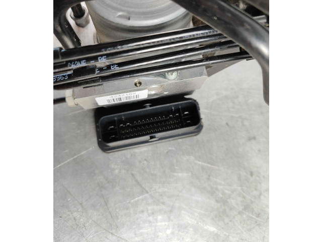 Блок ABS    31660941, 32281475   Volvo XC40