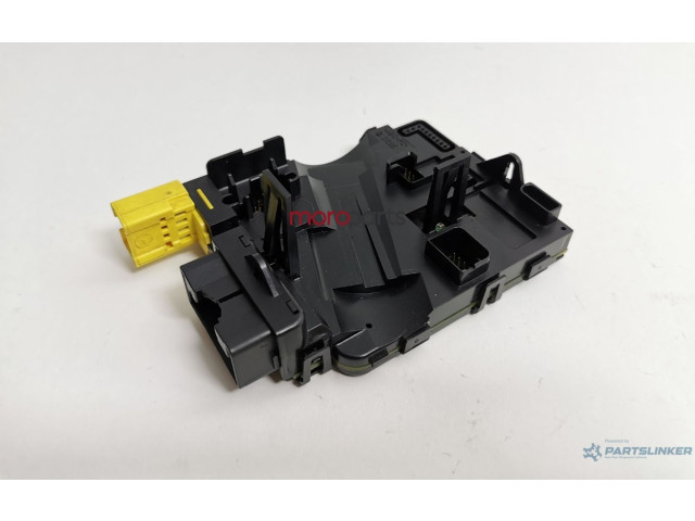 Руль Volkswagen Caddy  2004 - 2010 года 1K0953549BQ, 1K0953549BQ      