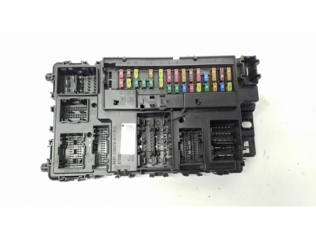 Блок предохранителей DG9T14B476B, GU5T15604BDD   Ford Fusion II    