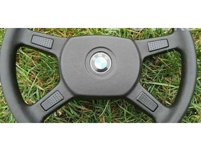 Volant BMW 3 E30 1990 11528964  