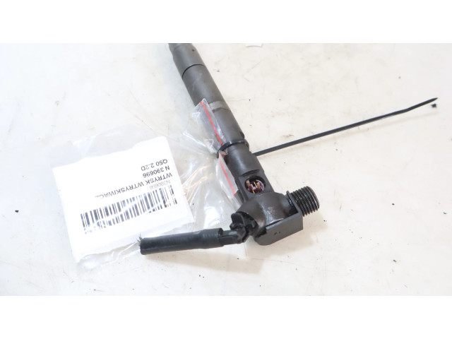 Vstřikovač EMBR00002D   Infiniti Q50  pro naftový motor 2.1  