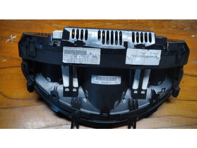 Přístrojová deska  Mercedes-Benz E A207 2009 A2125409547, A2125401348  