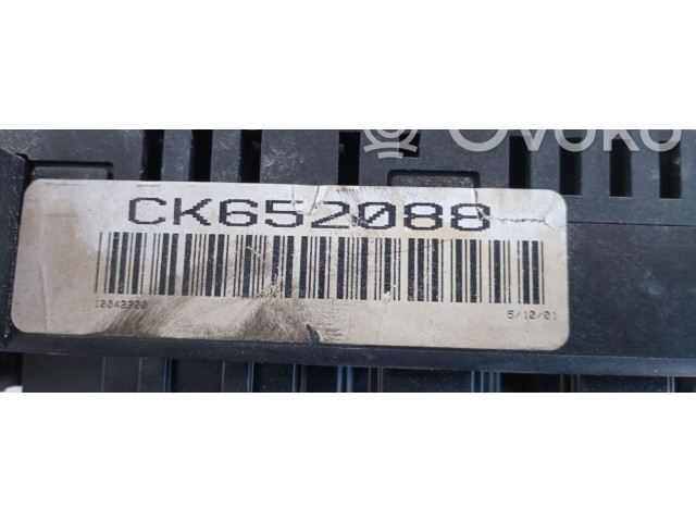   Pojistková skříňka 1635450205   Mercedes-Benz ML W163 2005