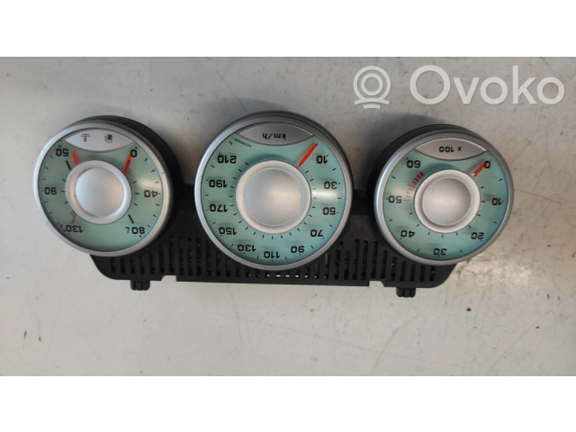 Панель приборов 1490107080, 501021630050   Citroen C8       