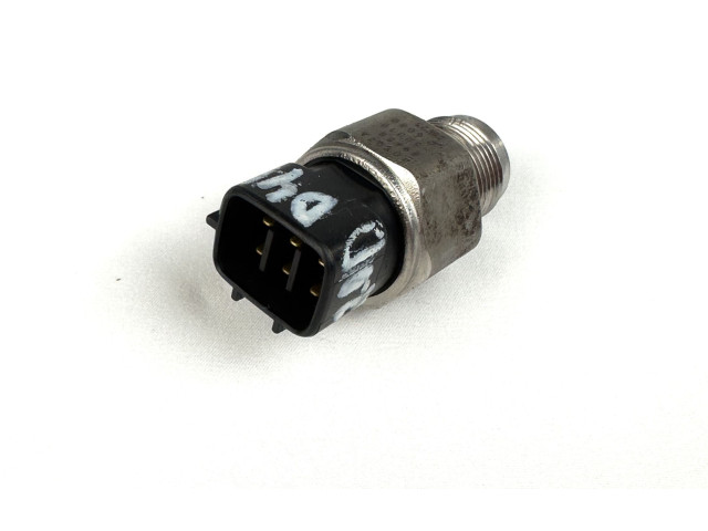 Vstřikovací lišta 8945860010   Toyota Auris 150     