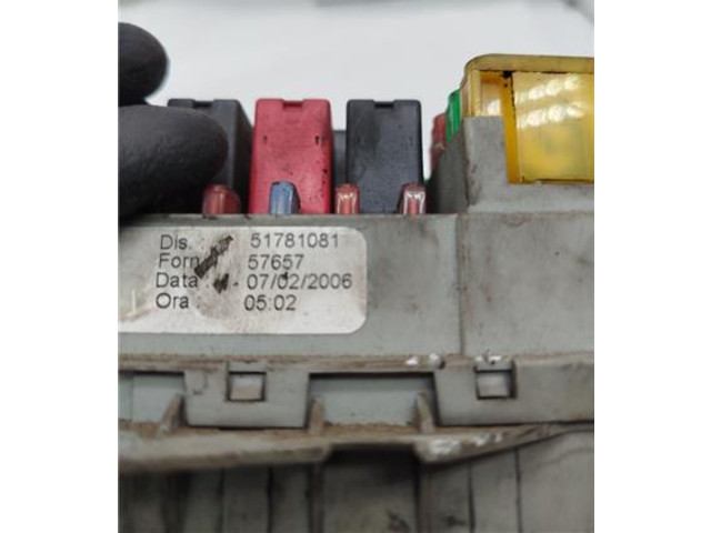   Pojistková skříňka 51781081, 51781081   Fiat Stilo 2006