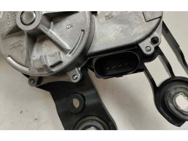 Моторчик заднего дворника 5G0955711C    Seat Ateca