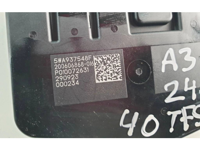   Pojistková skříňka 5WA937548F, P010072631   Audi A3 8Y 2024