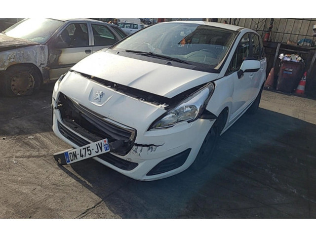 Руль Peugeot 5008   -  года 96866138ZD      