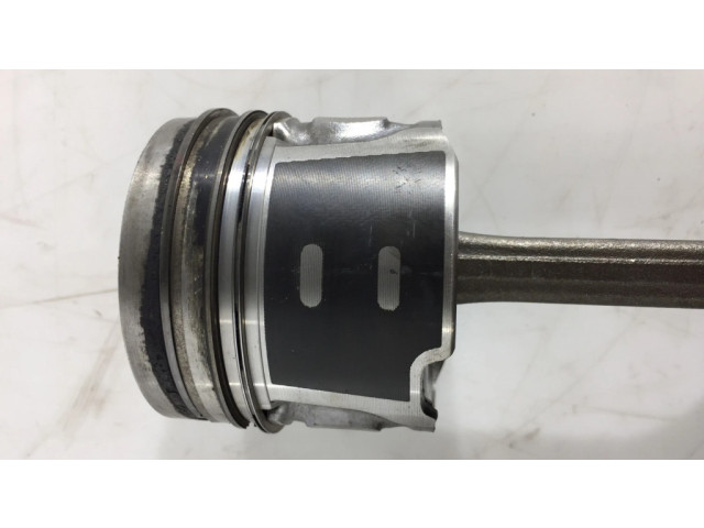 Píst 75L101   Ford Connect  pro naftový motor 1.6  