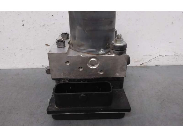Jednotka ABS 3R0614517, 3R0907379005   Seat Exeo (3R) 2013