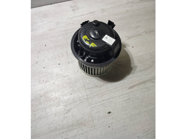 Řídící jednotka 7015011001, A0095V01   Opel Corsa F 2020