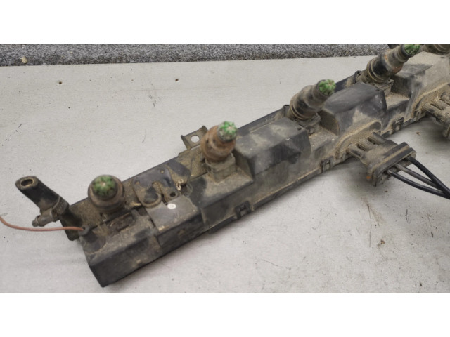 Vstřikovač 0280150414, 1724561   BMW 5 E34  pro benzínový motor 2.0  