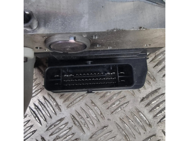 Jednotka ABS MK832D522AG   Jaguar F-Pace 2021