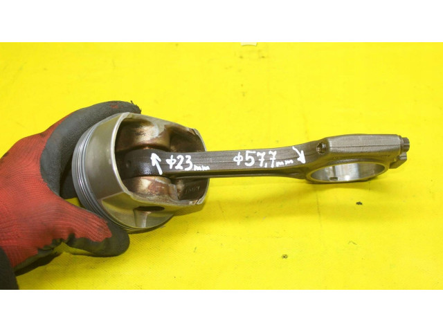 Píst 9481031102R   Porsche Cayenne (9PA)     