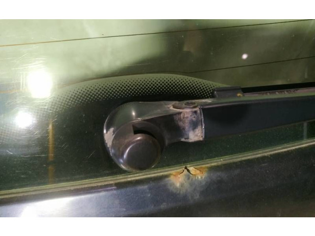 Vstřikovací čerpadlo    Audi A4 S4 B5 8D     