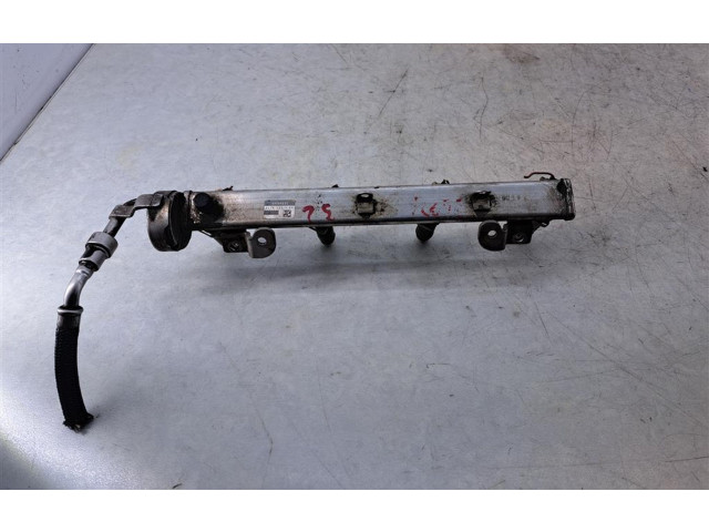 Топливная рампа 12596243   Chevrolet HHR  