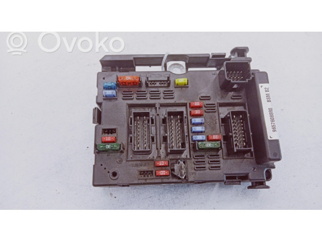 Pojistková skříňka Řídící jednotka BSM 9657608880, BSMB2   Citroen Berlingo 2007