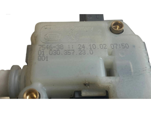 Zámek zadních dveří 01030357230, 7016049   Land Rover Range Rover L322 2011