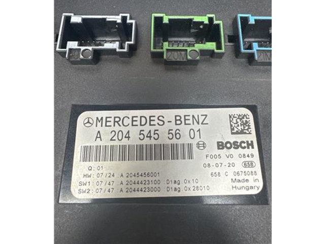   Pojistková skříňka    Mercedes-Benz C W204 2008