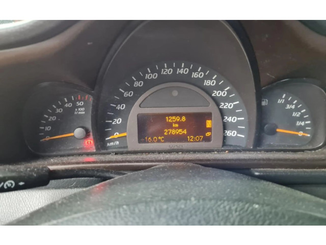 Přístrojová deska  Mercedes-Benz C W203    