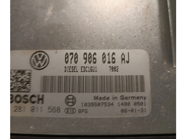 Řídící jednotka 070906016AJ, 0281011568   Volkswagen Transporter - Caravelle T5 2007