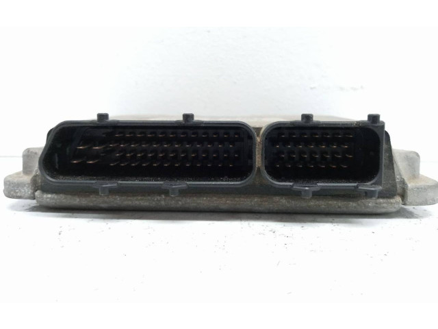 Блок управления двигателя 06A906018CL, 0261206076   Volkswagen Golf SportWagen