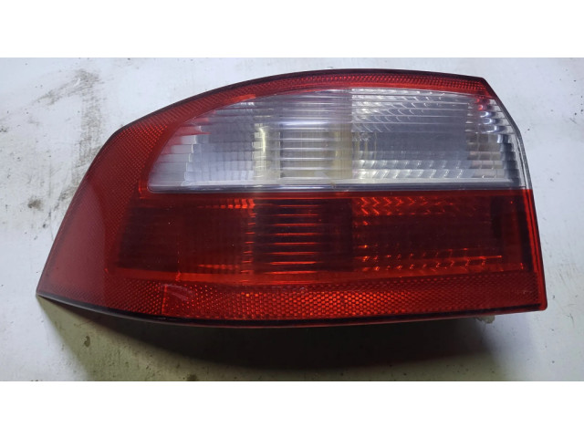 Světlo zadní  levé 8200002473   Renault Laguna II 2001