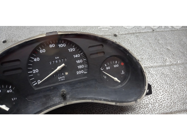 Přístrojová deska  Opel Corsa B 1999   