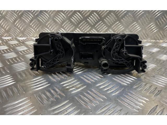 Блок управления климат-контролем 69660051, 69667301   Mitsubishi Colt CZ3