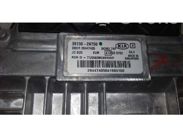 Řídící jednotka 391302A700, CENTRALITAMOTORUCE   KIA Ceed 2014