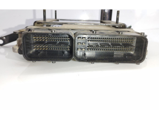 Блок управления двигателем Блок управления 0281013446   Chrysler Sebring (ST-22 - JR)
