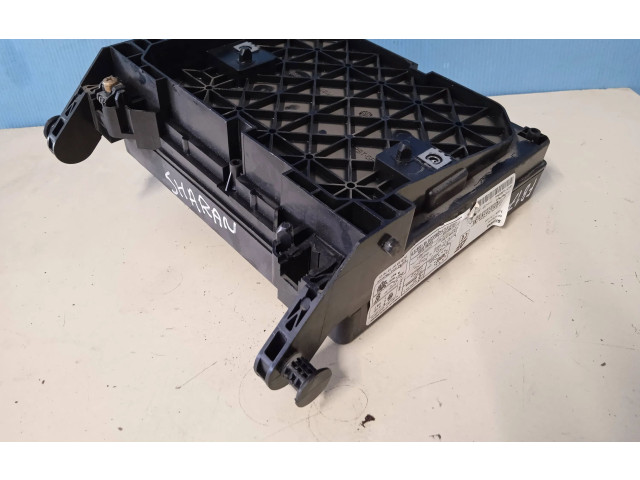 Блок предохранителей 7M3962258R   Volkswagen Sharan    