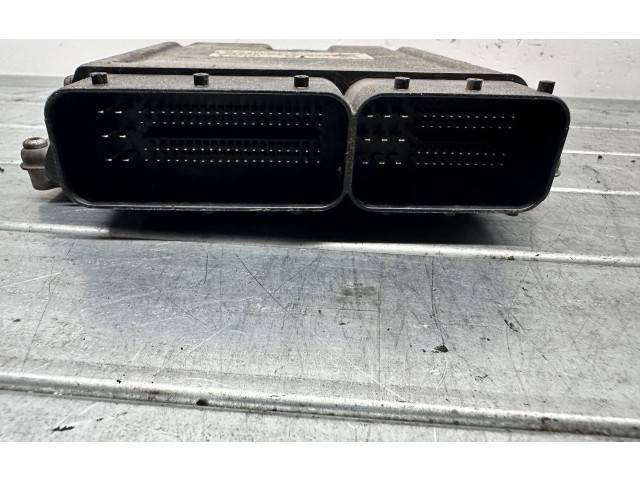 Блок управления двигателя 0281011841, 0281011841   Smart ForFour I