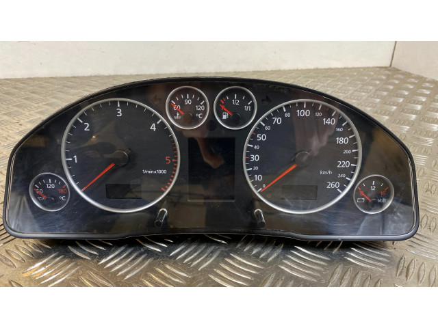 Панель приборов 4B0920933G, 2207021   Audi A6 S6 C5 4B       