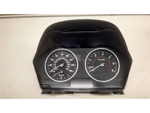 Přístrojová deska  BMW 1 F20 F21 2013 17649411, 24743482  