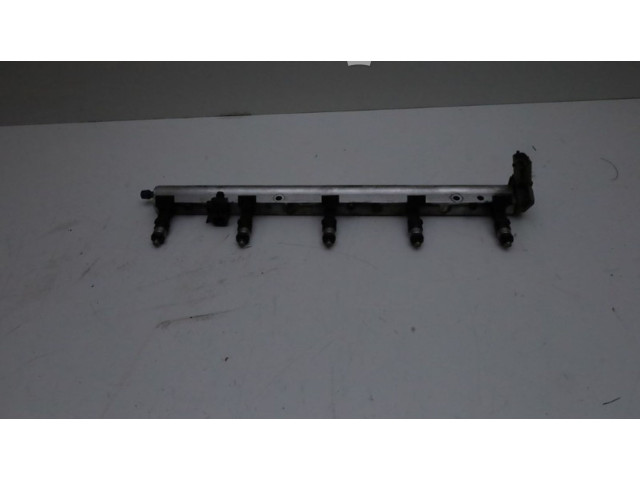 Vstřikovací lišta 30757534   Volvo S80    B5254T6 