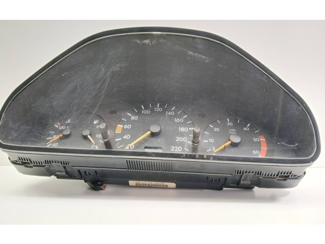 Панель приборов 87001311   Mercedes-Benz C W202       