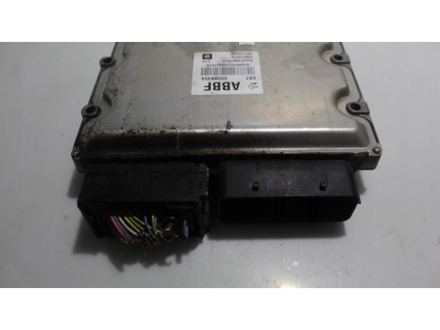 Блок управления двигателем ECU