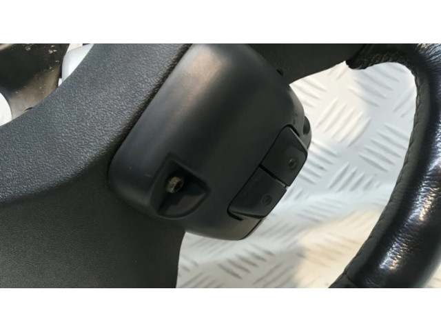 Volant Toyota Yaris 2004 6020357  